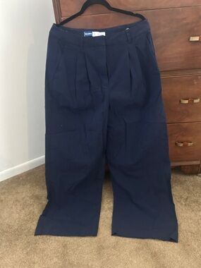 Old Navy Dark Navy Pleated Wide-Leg Trousers